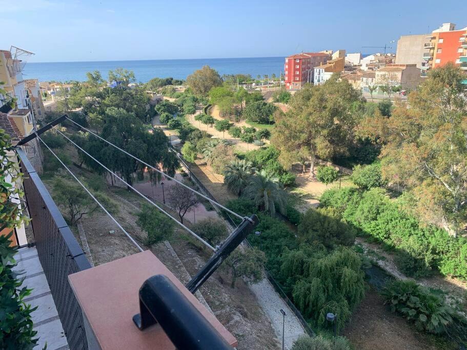 Preciosa Casa En Vilajoyosa Con Vistas Al Mar En Las Casas Colgantes Del Casco Antiguo Вильяхойоса Экстерьер фото