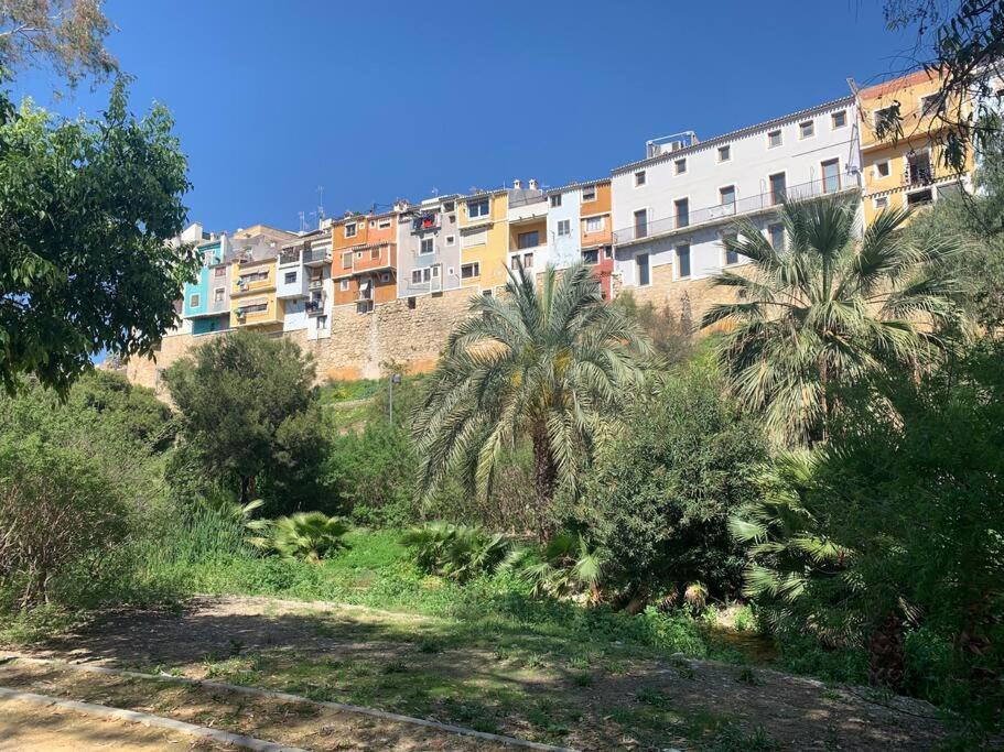 Preciosa Casa En Vilajoyosa Con Vistas Al Mar En Las Casas Colgantes Del Casco Antiguo Вильяхойоса Экстерьер фото